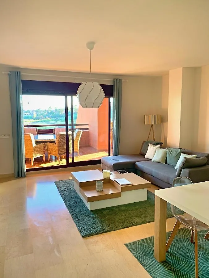 شقة 2303-Huge 2 Bedrooms Apt With Sea View مانيلفا